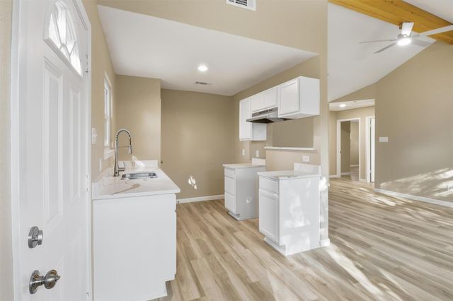 10943 Spanish Grant Drive, Sugar Land, TX 77498