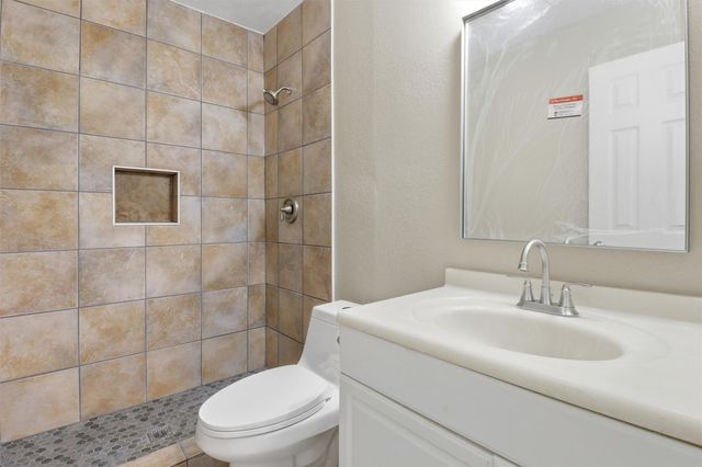 10943 Spanish Grant Drive, Sugar Land, TX 77498