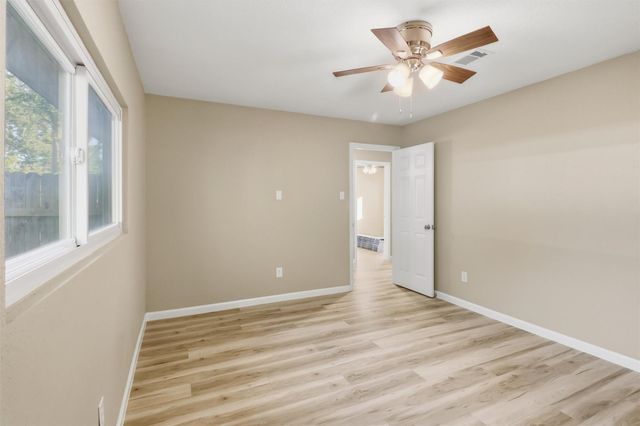 10943 Spanish Grant Drive, Sugar Land, TX 77498