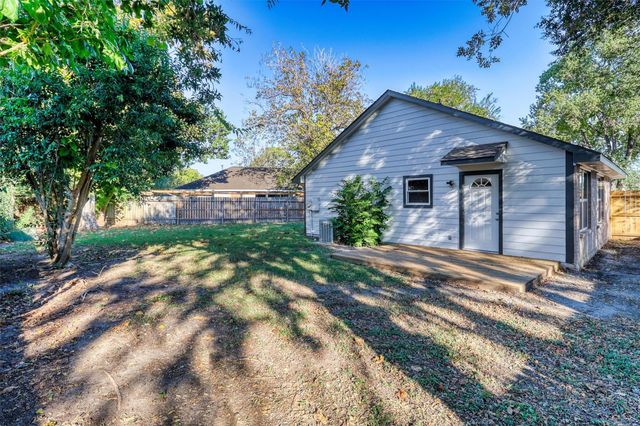 10943 Spanish Grant Drive, Sugar Land, TX 77498