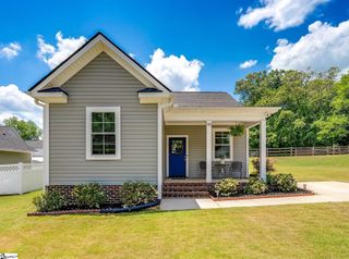 505 W D Avenue, Easley, SC 29640