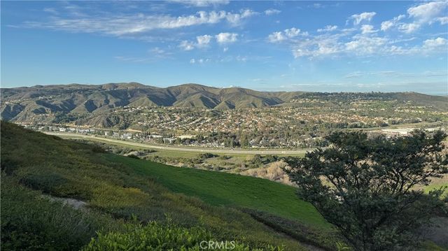 625 S Morningstar Drive, Anaheim Hills, CA 92808