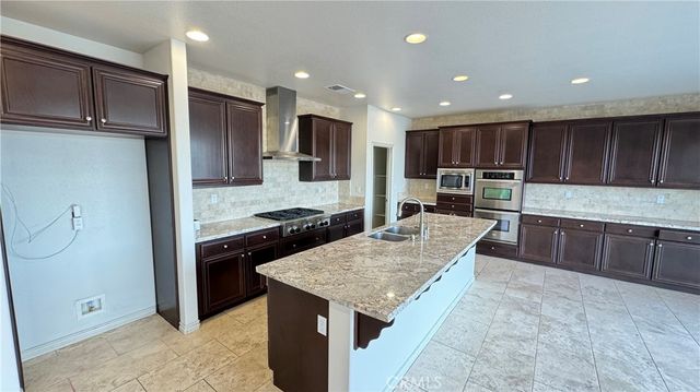 625 S Morningstar Drive, Anaheim Hills, CA 92808