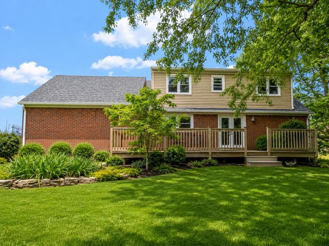 135 Edgewood Drive, Stanford, KY 40484