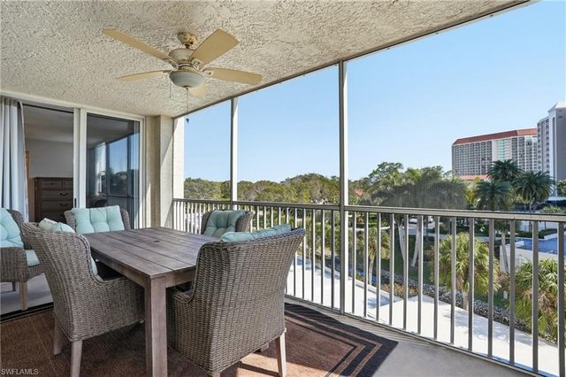 5550 Heron Point DR 304, Naples, FL 34108
