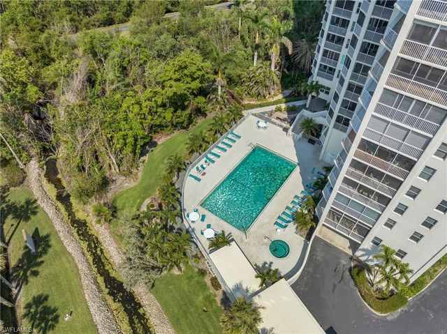 5550 Heron Point DR 304, Naples, FL 34108