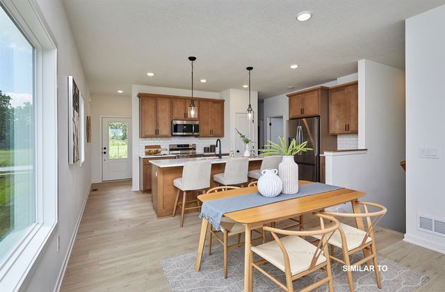 1100 NW Macarthur Lane, Waukee, IA 50263