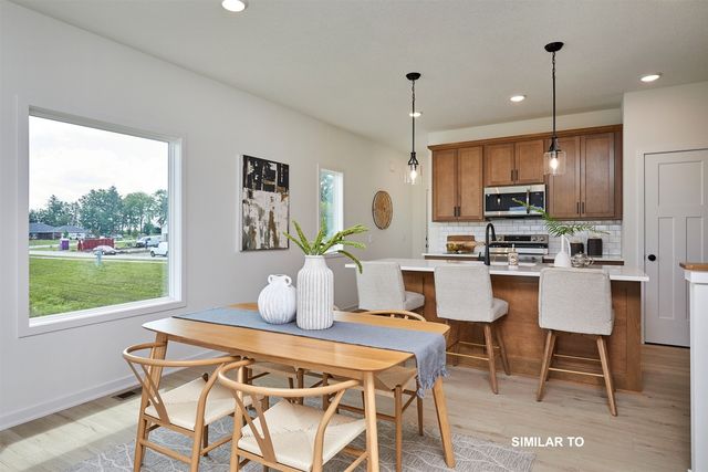 1100 NW Macarthur Lane, Waukee, IA 50263