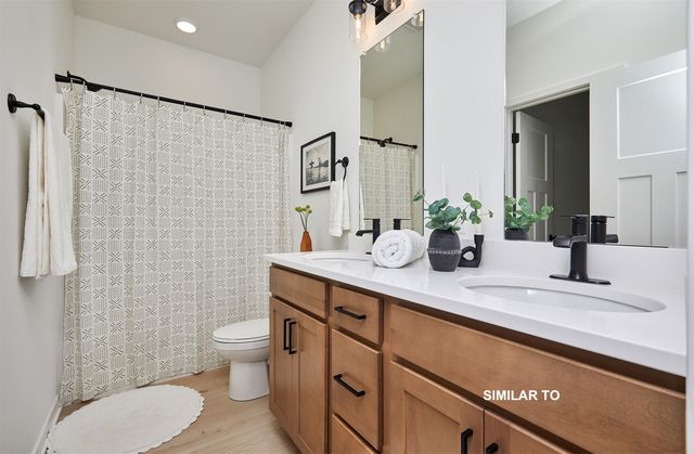 1100 NW Macarthur Lane, Waukee, IA 50263