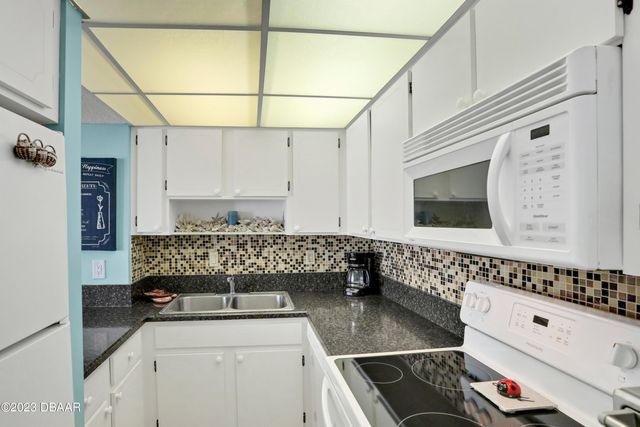 2947 S Atlantic Ave Apt 602, Daytona Beach Shores, FL 32118