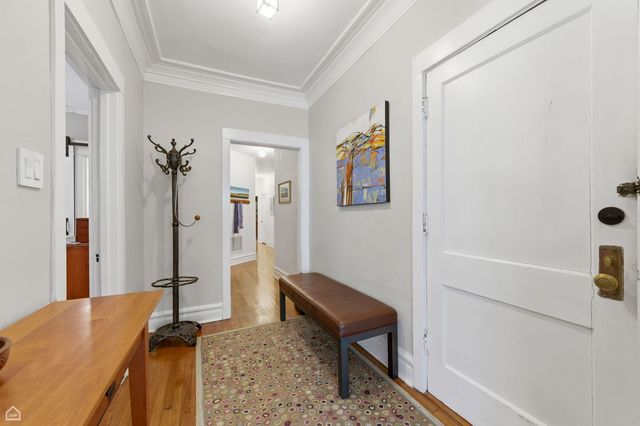 5528 S Blackstone Avenue 1S, Chicago, IL 60637