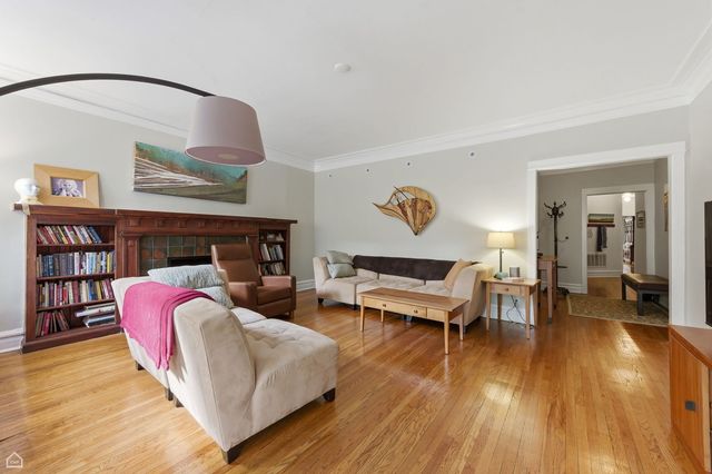 5528 S Blackstone Avenue 1S, Chicago, IL 60637
