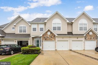 50 SPYGLASS COURT, Mount Holly, NJ 08060