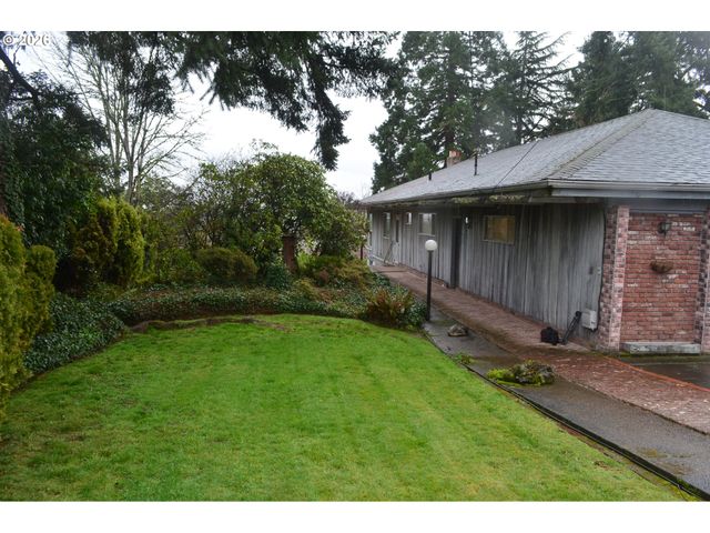 550 RIVERVIEW Dr, Salem, OR 97304