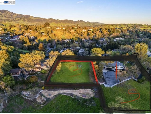 3 Ohlson LN, Danville, CA 94526