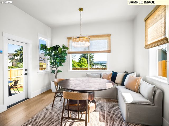 18090 Sw Hoover Ln, Beaverton, OR 97003