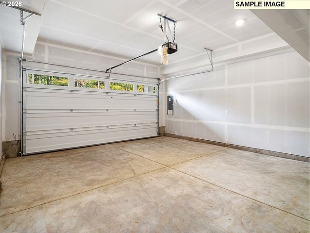 18090 Sw Hoover Ln, Beaverton, OR 97003