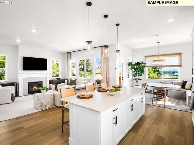 18090 Sw Hoover Ln, Beaverton, OR 97003