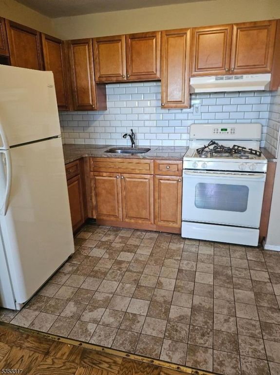 39 E 39Th St 8G, Paterson City, NJ 07514 — photo 2
