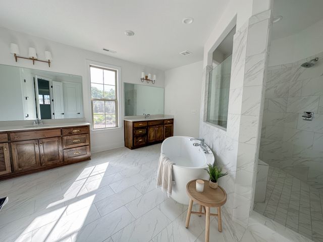 2308 Cages Bend Rd, Gallatin, TN 37066