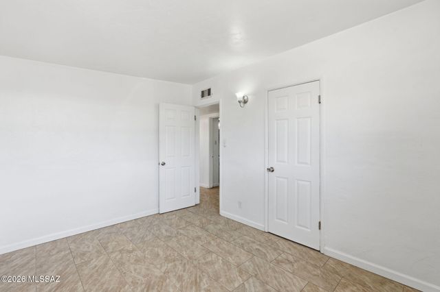 933 S Fordham Drive, Tucson, AZ 85710