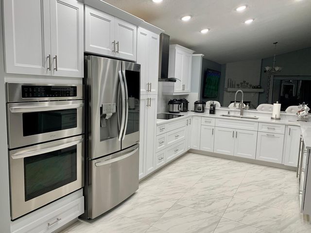 2062 SUE ELLEN COURT, Apopka, FL 32703