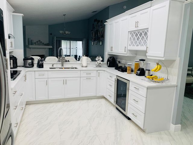 2062 SUE ELLEN COURT, Apopka, FL 32703