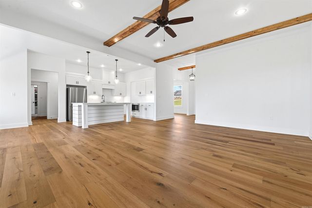 10634 Gunter Loop, Benton, AR 72019