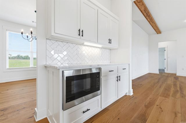 10634 Gunter Loop, Benton, AR 72019