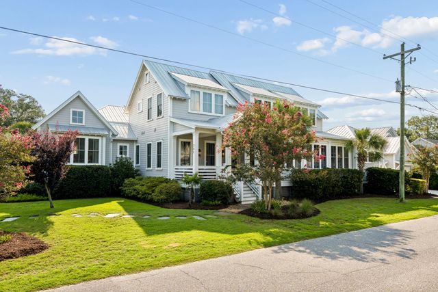741 Winthrop Street, Mount Pleasant, SC 29464