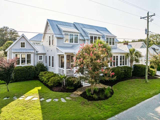 741 Winthrop Street, Mount Pleasant, SC 29464