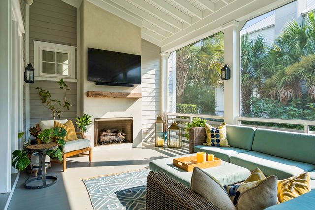 741 Winthrop Street, Mount Pleasant, SC 29464