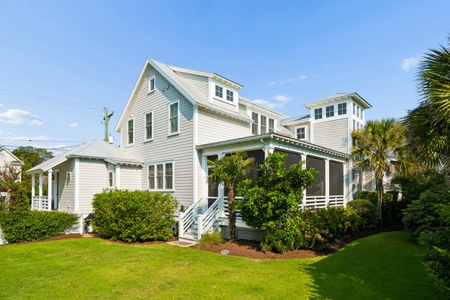 741 Winthrop Street, Mount Pleasant, SC 29464