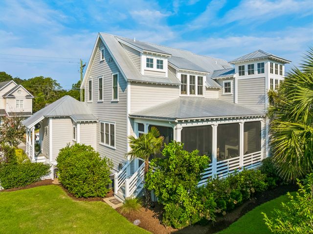 741 Winthrop Street, Mount Pleasant, SC 29464