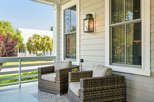 741 Winthrop Street, Mount Pleasant, SC 29464