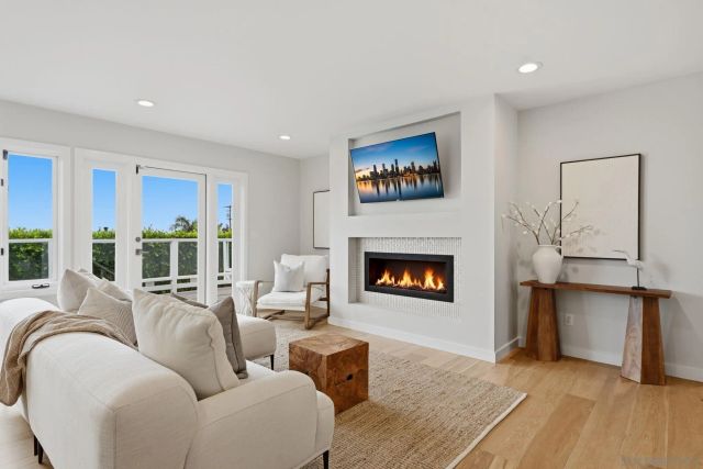 1106 WOTAN DRIVE, Encinitas, CA 92024