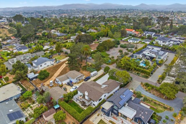 1106 WOTAN DRIVE, Encinitas, CA 92024