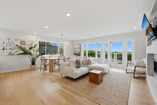1106 WOTAN DRIVE, Encinitas, CA 92024