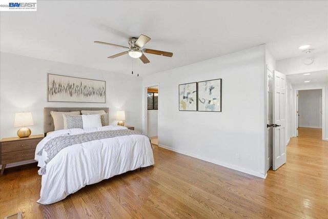 5212 Blackhawk Dr, Danville, CA 94506