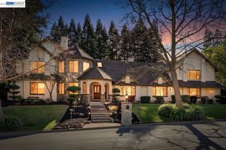 5212 Blackhawk Dr, Danville, CA 94506