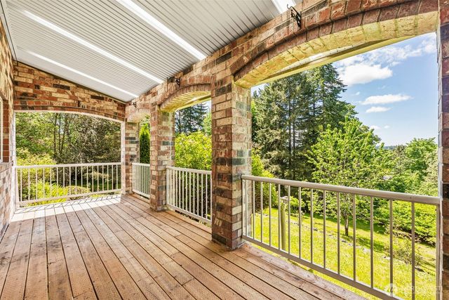 5420 Hawks Prairie Road NE, Olympia, WA 98516
