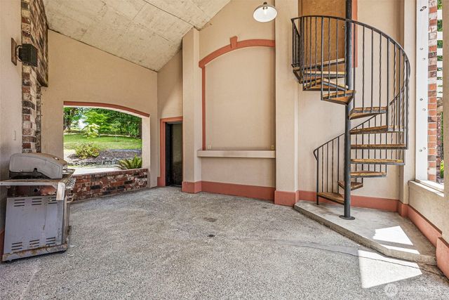 5420 Hawks Prairie Road NE, Olympia, WA 98516