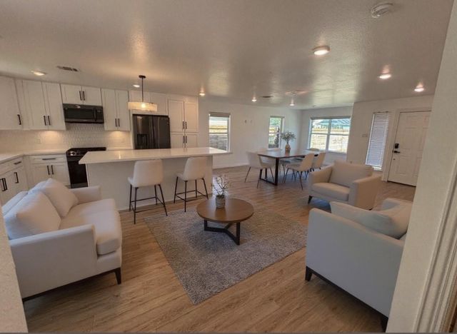 8125 Sunnyhill Street, Houston, TX 77088