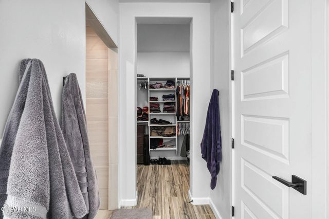 245 FARNBOROUGH Street, El Paso, TX 79928