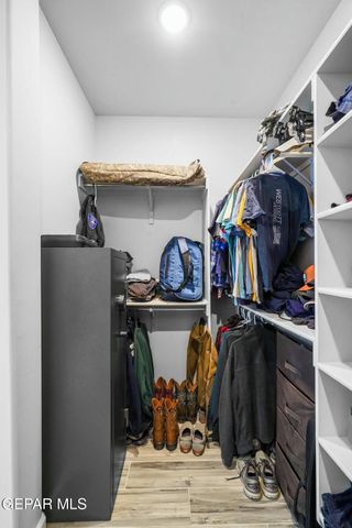 245 FARNBOROUGH Street, El Paso, TX 79928