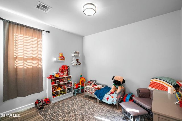 245 FARNBOROUGH Street, El Paso, TX 79928