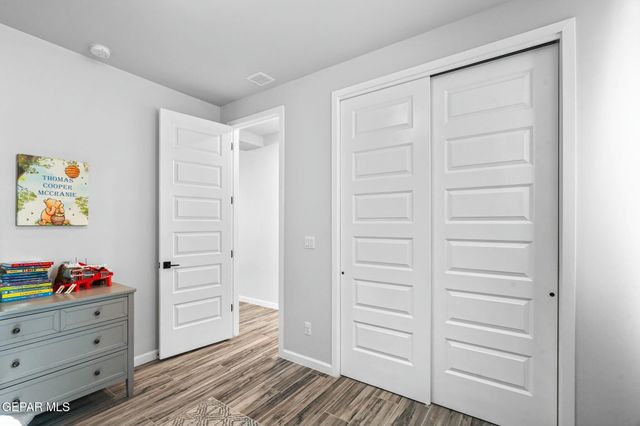 245 FARNBOROUGH Street, El Paso, TX 79928