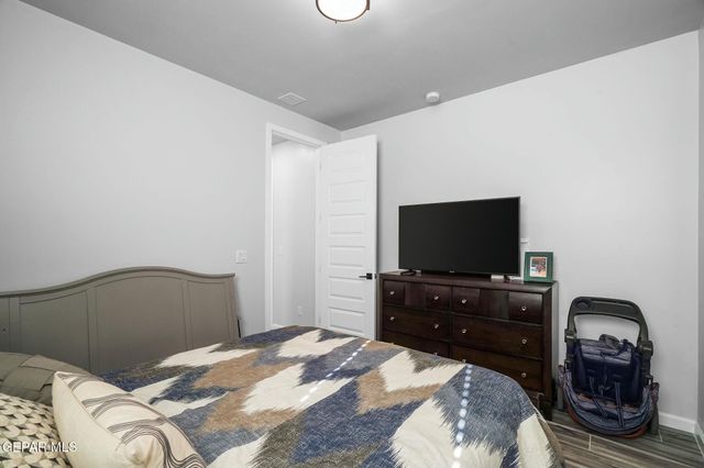 245 FARNBOROUGH Street, El Paso, TX 79928