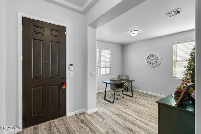 245 FARNBOROUGH Street, El Paso, TX 79928