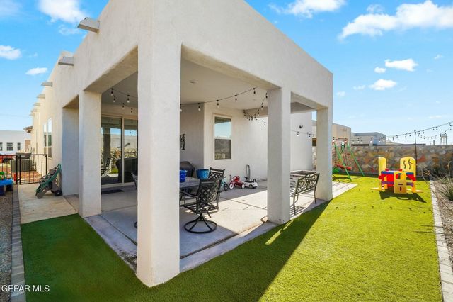 245 FARNBOROUGH Street, El Paso, TX 79928